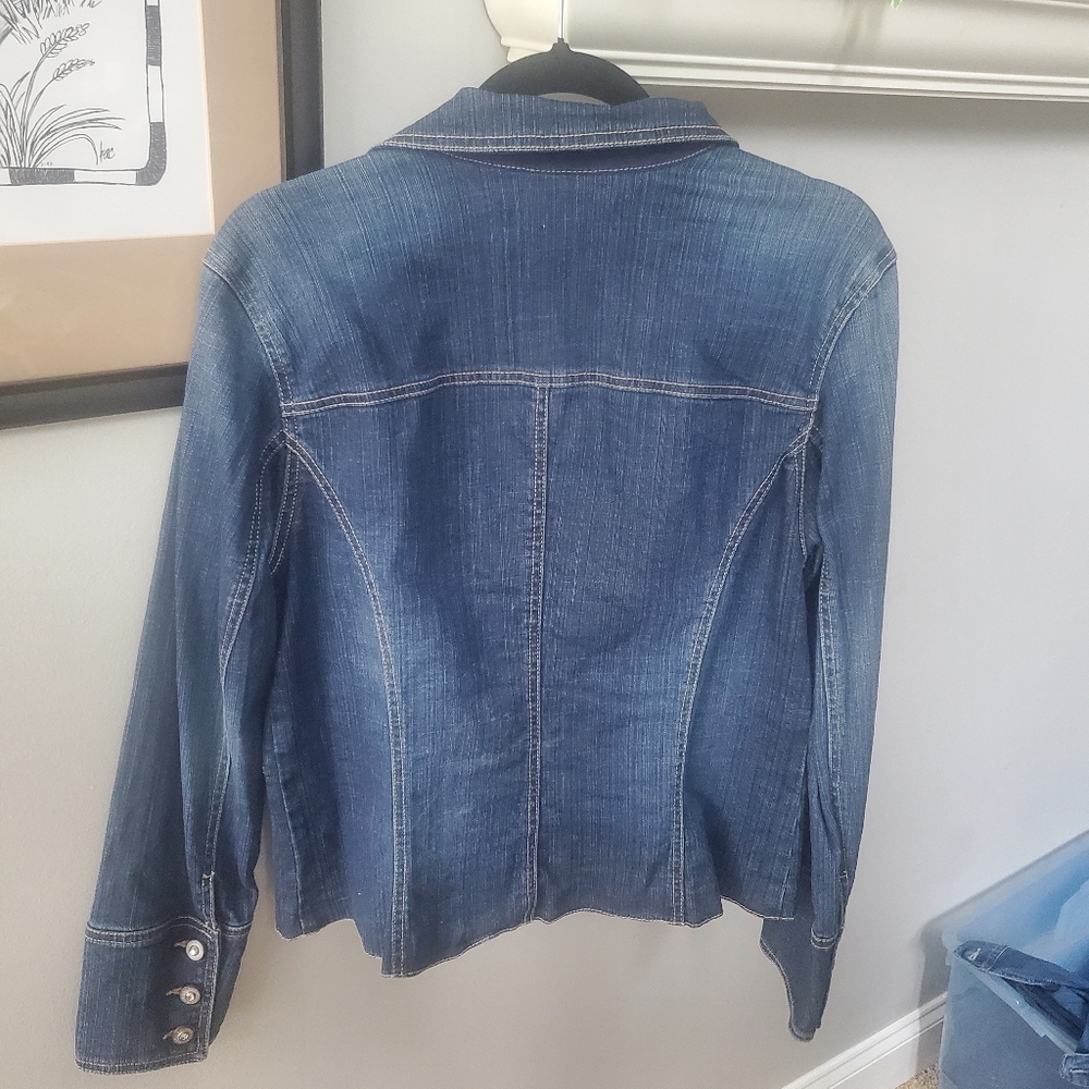 Bandolino Tailored Jean Jacket, Cuffed Sleeves, Size Large - Picture 7 of 8